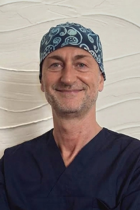 Ritratto di Adriano Bottoni